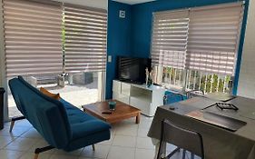 Charmant Logement Avec Piscine